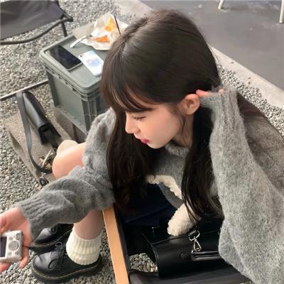 惊叫少女
